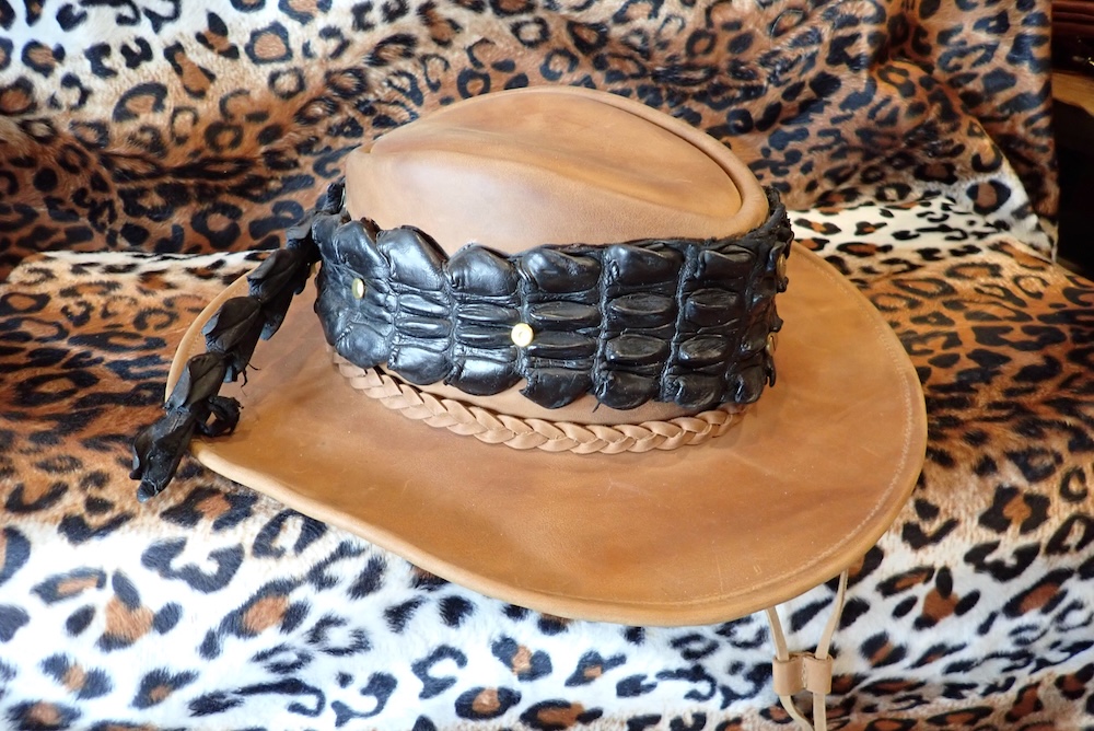  crocodile hat leather 